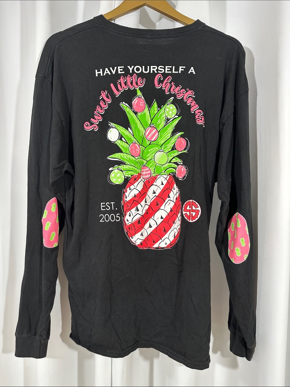 Simply Southern Christmas Shirt Women's XL Sweet Little Christmas Pineapple Tee